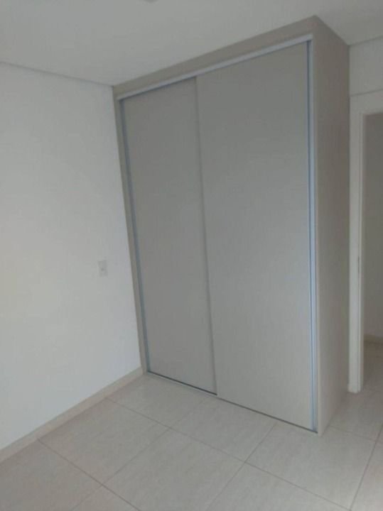 Apartamento à venda com 2 quartos, 49m² - Foto 14