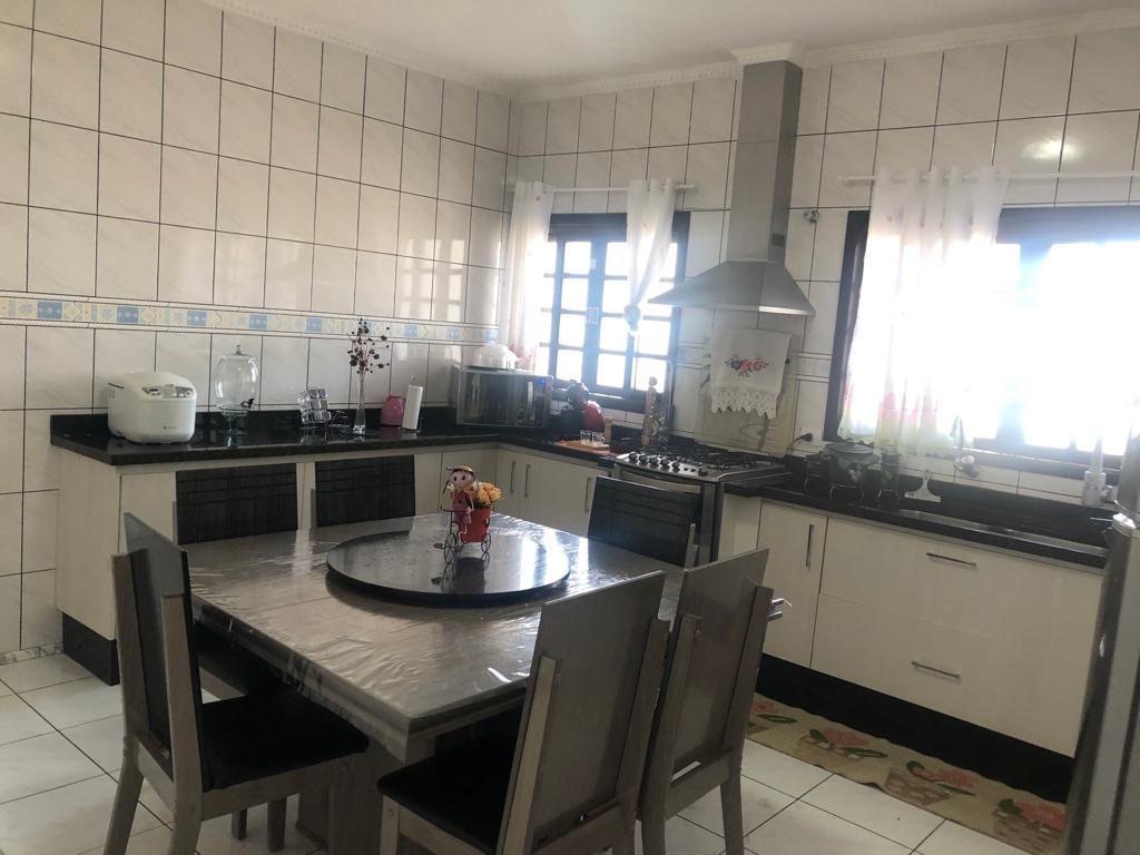 Sobrado à venda com 3 quartos, 375m² - Foto 18