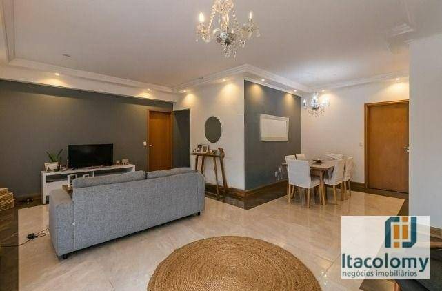 Apartamento à venda com 3 quartos, 139m² - Foto 2