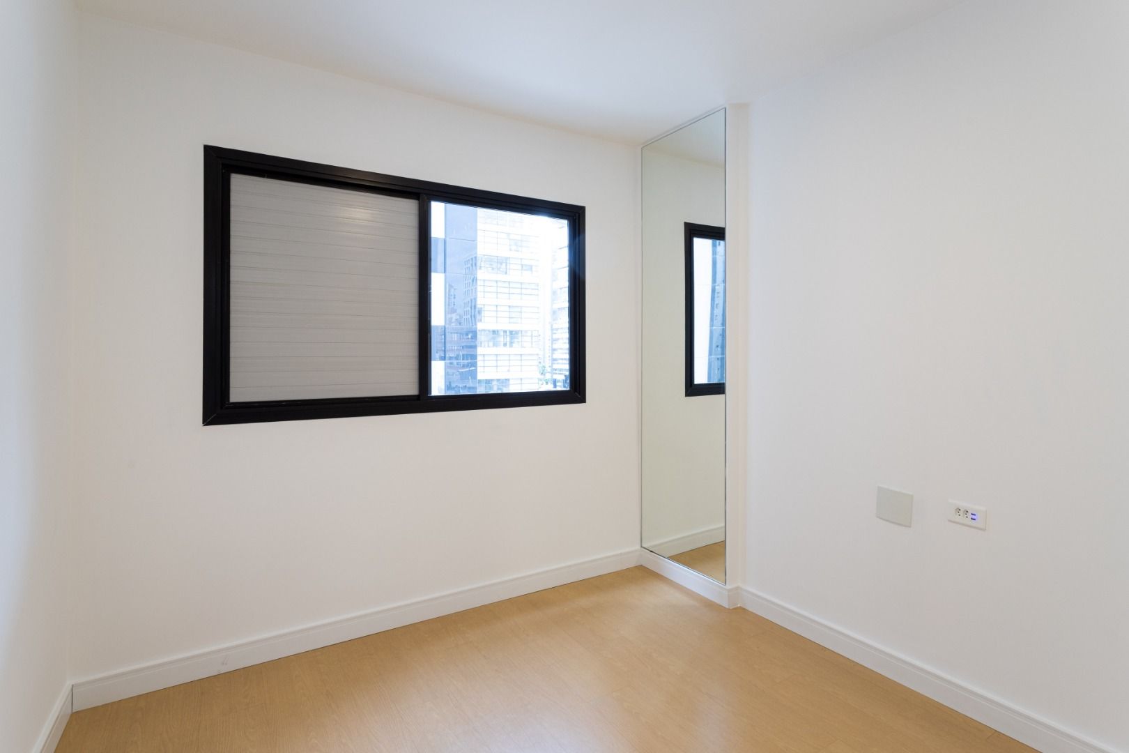 Apartamento à venda com 3 quartos, 76m² - Foto 30