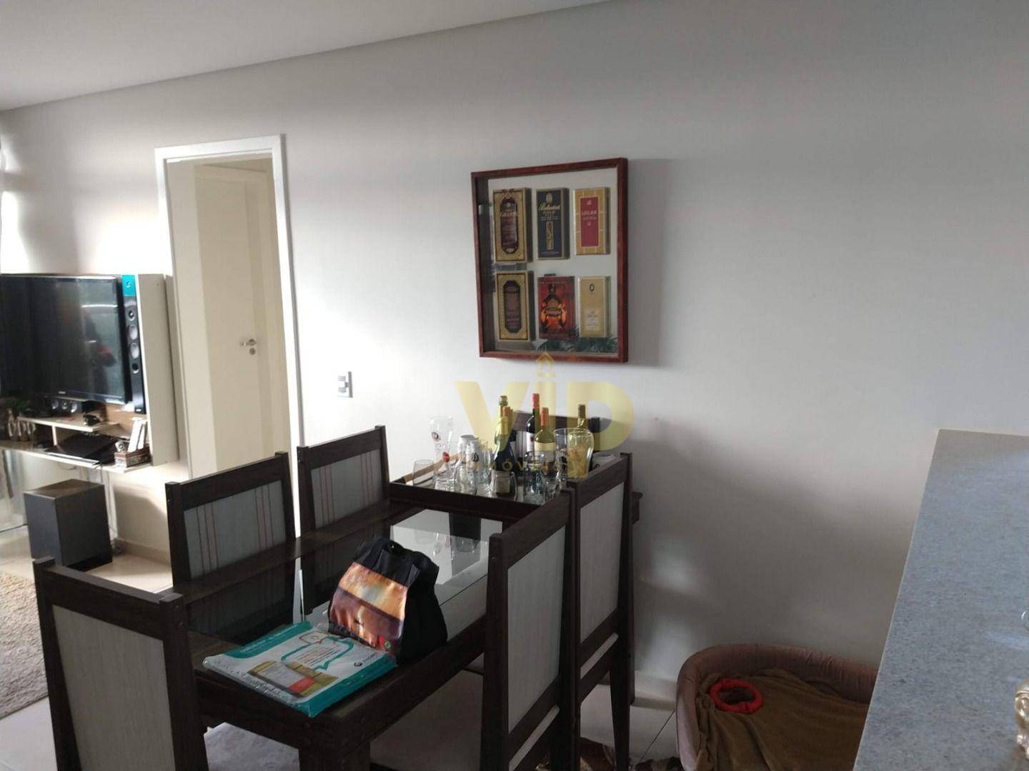 Apartamento à venda com 2 quartos, 75m² - Foto 10