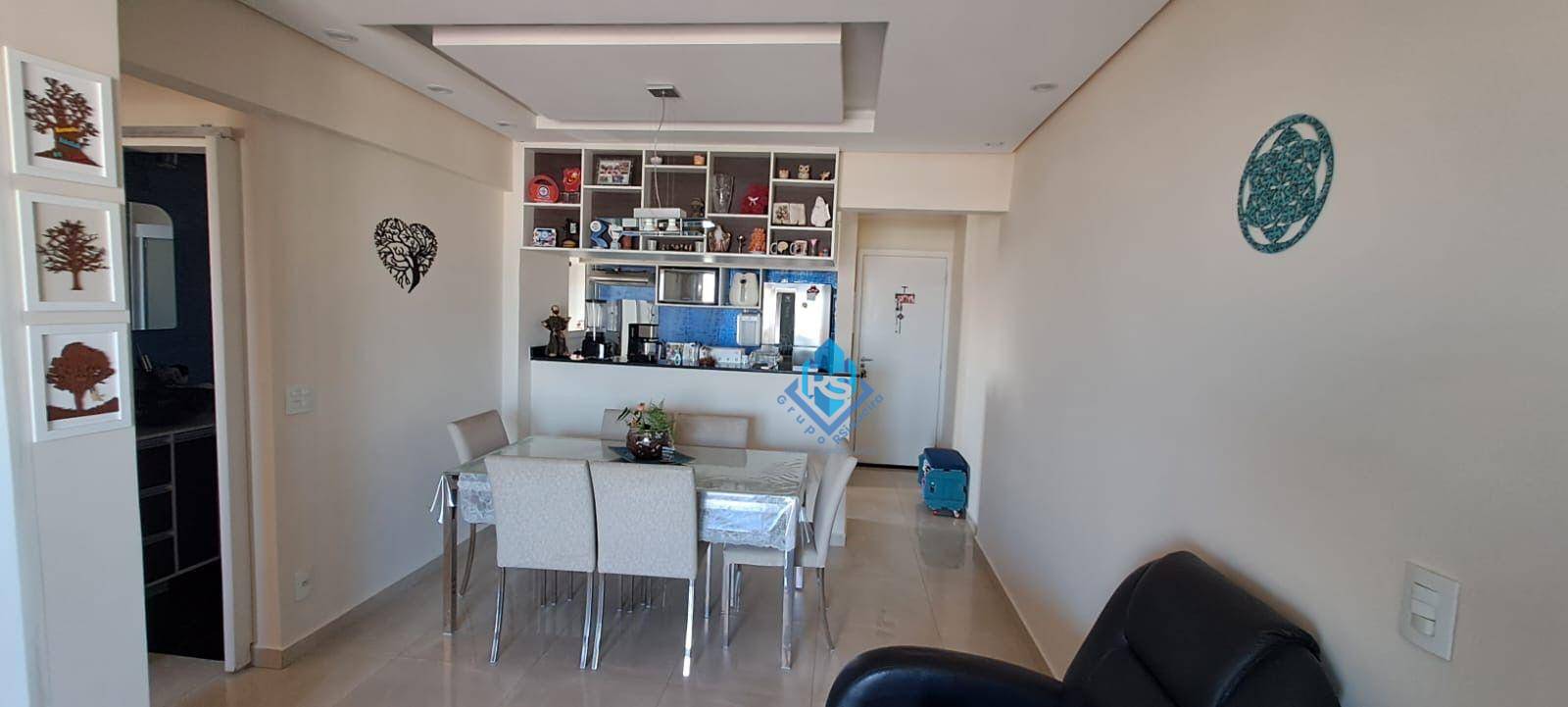 Apartamento à venda com 3 quartos, 70m² - Foto 19