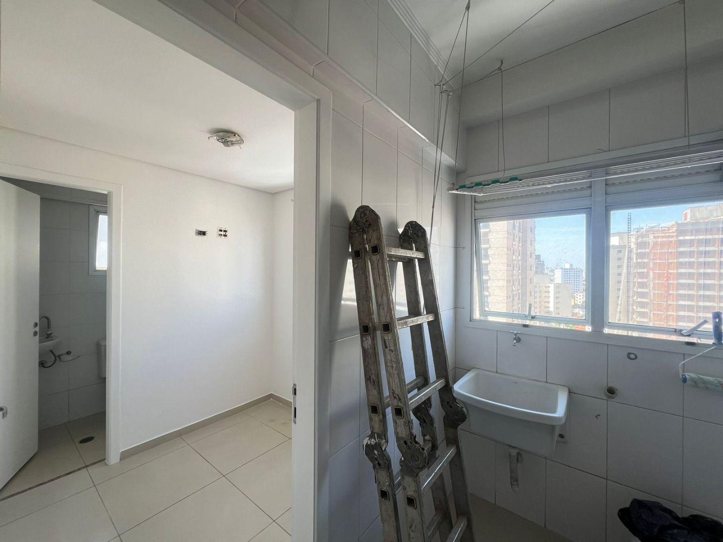 Apartamento para alugar com 4 quartos, 173m² - Foto 28