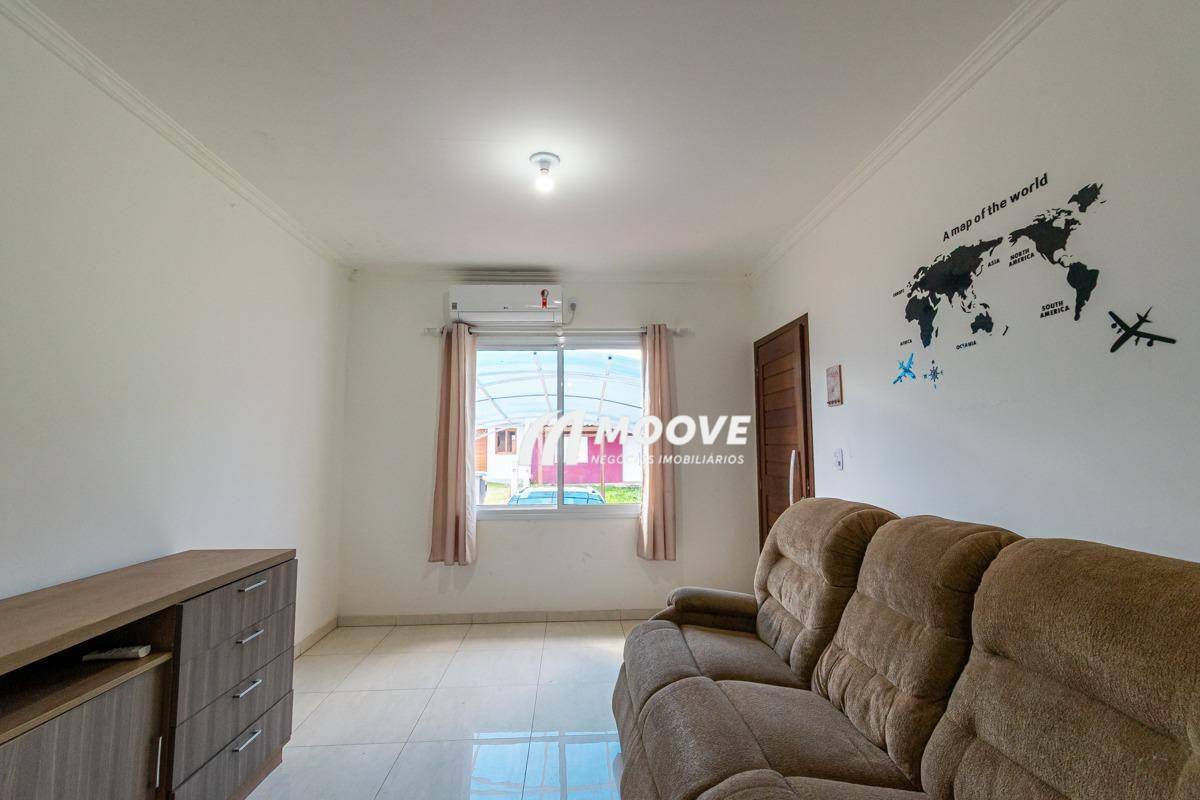 Casa à venda com 2 quartos, 67m² - Foto 3