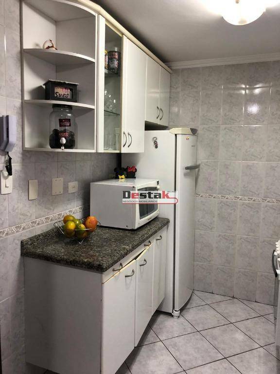 Apartamento à venda com 2 quartos, 56m² - Foto 5