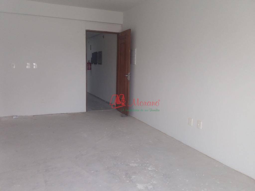 Apartamento à venda com 2 quartos, 62m² - Foto 4