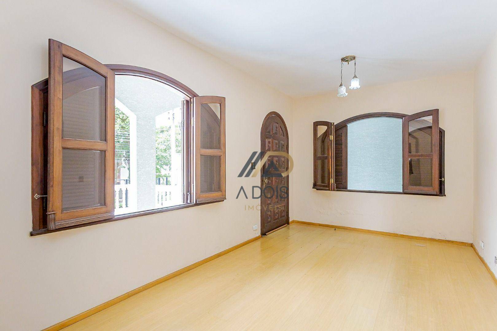 Sobrado à venda com 4 quartos, 320m² - Foto 4