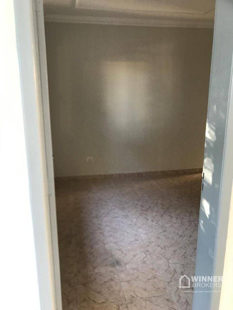 Casa à venda com 2 quartos, 160m² - Foto 5