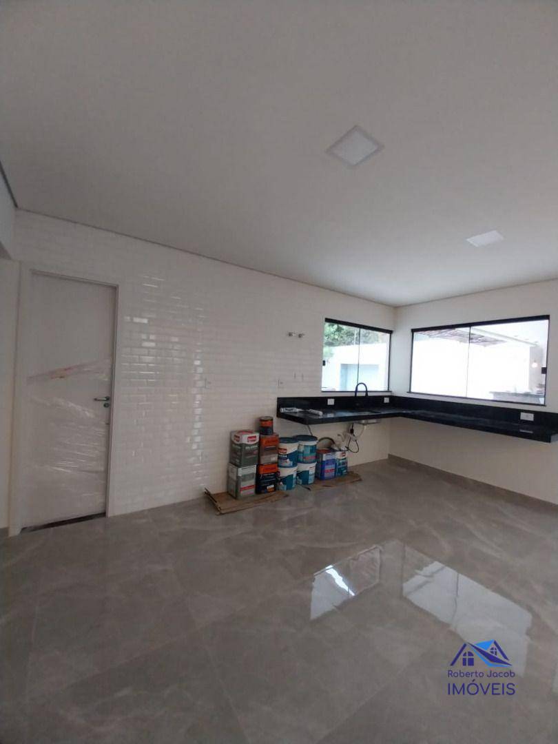 Casa de Condomínio à venda com 3 quartos, 300m² - Foto 6