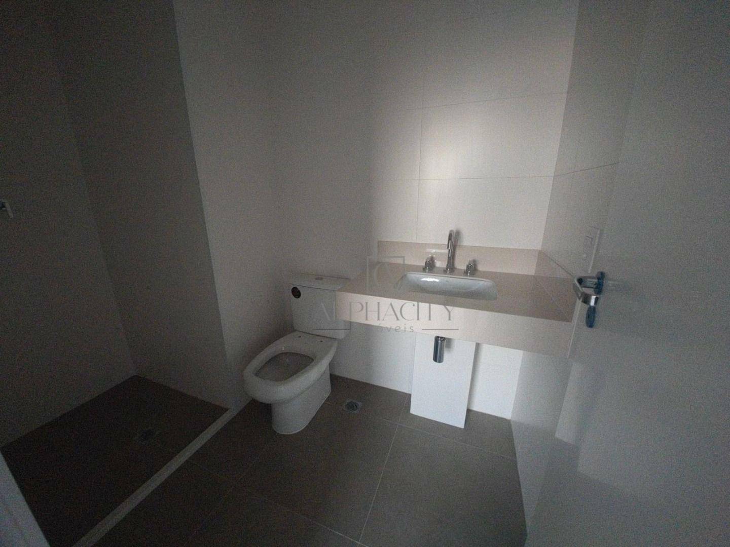 Apartamento à venda com 3 quartos, 123m² - Foto 12