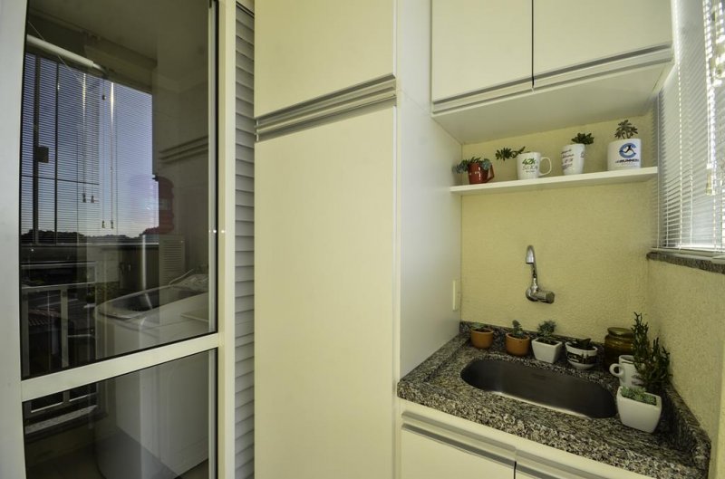 Apartamento à venda com 2 quartos, 66m² - Foto 7