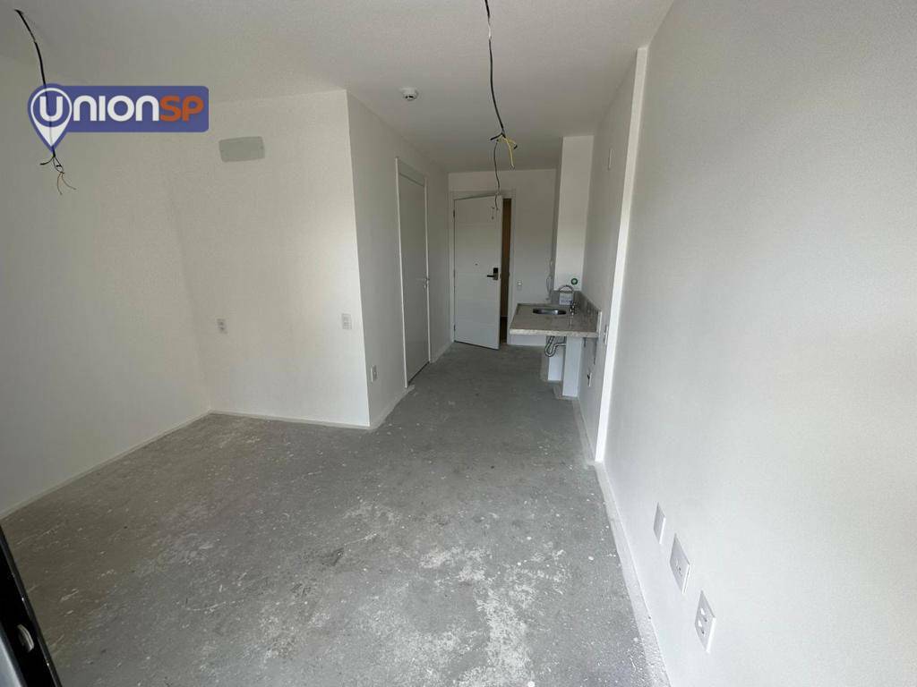 Apartamento à venda com 1 quarto, 27m² - Foto 5