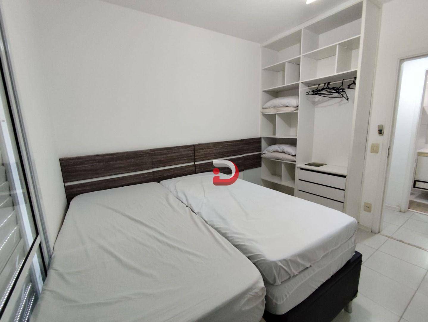 Apartamento à venda com 2 quartos, 70m² - Foto 21