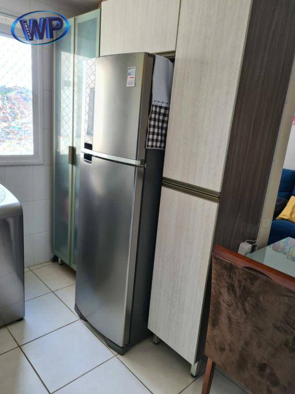 Apartamento à venda com 2 quartos, 50m² - Foto 12