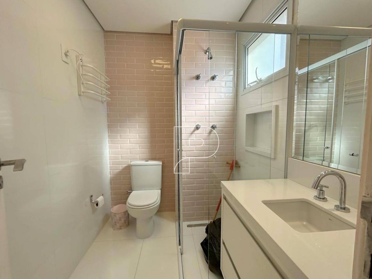 Apartamento à venda com 3 quartos, 194m² - Foto 15