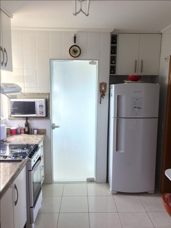 Apartamento à venda com 3 quartos, 73m² - Foto 8