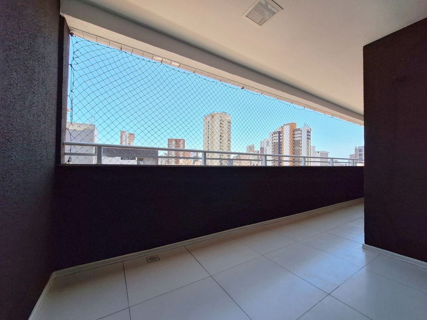 Apartamento para alugar com 3 quartos, 98m² - Foto 14