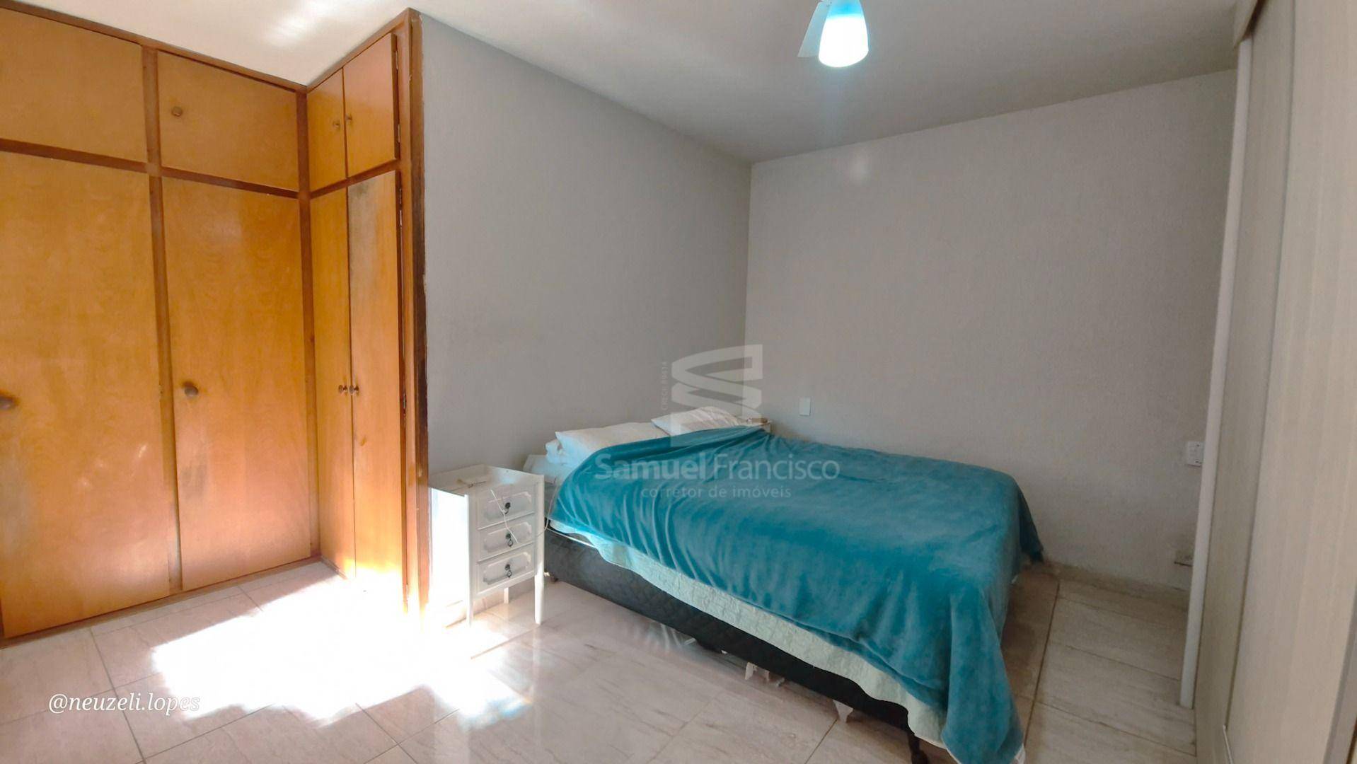Casa à venda com 3 quartos, 200m² - Foto 13