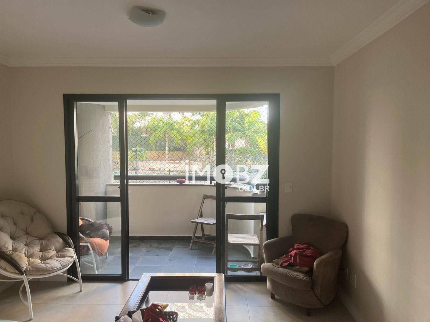 Apartamento à venda com 3 quartos, 93m² - Foto 2