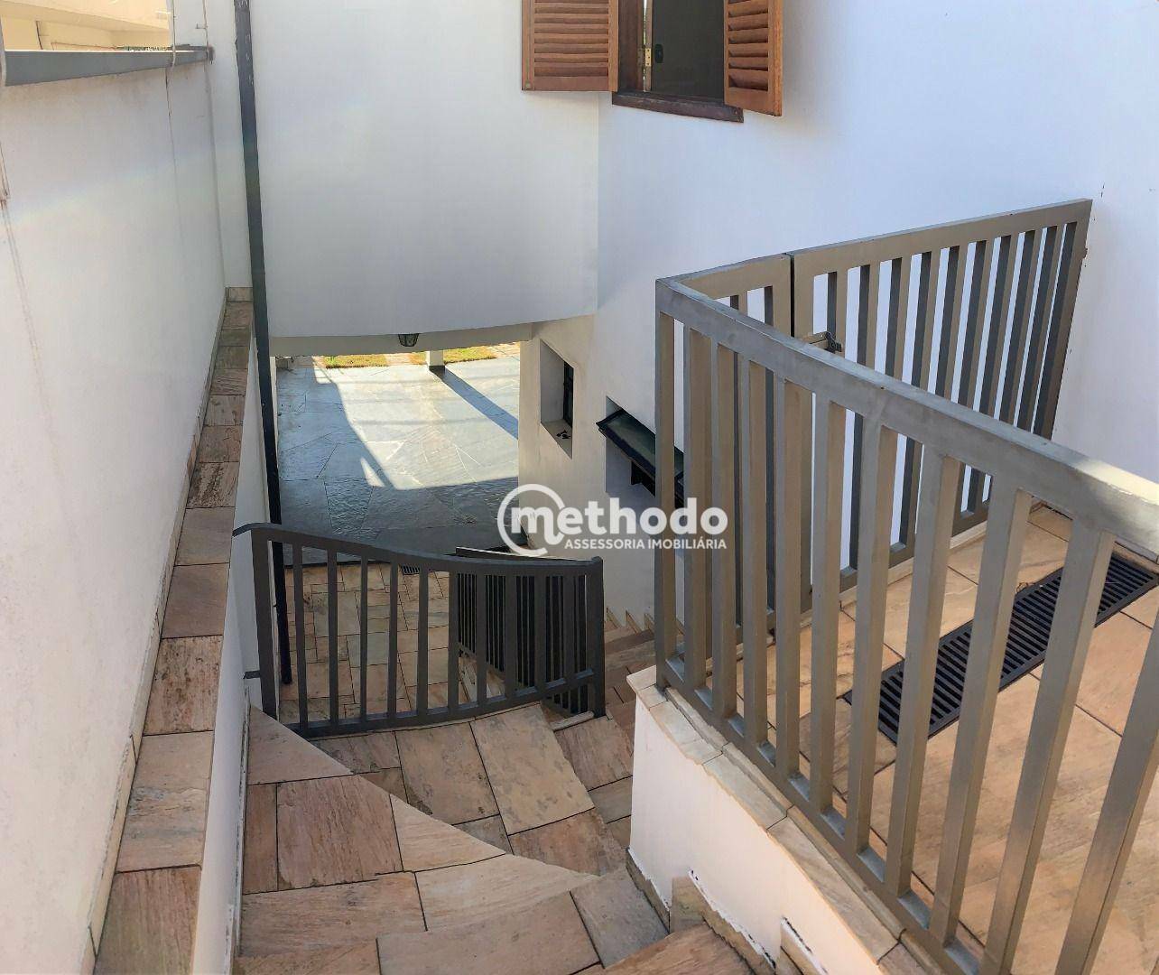 Casa à venda com 4 quartos, 244m² - Foto 14