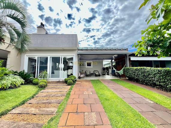 Casa de Condomínio à venda com 4 quartos, 174m² - Foto 2