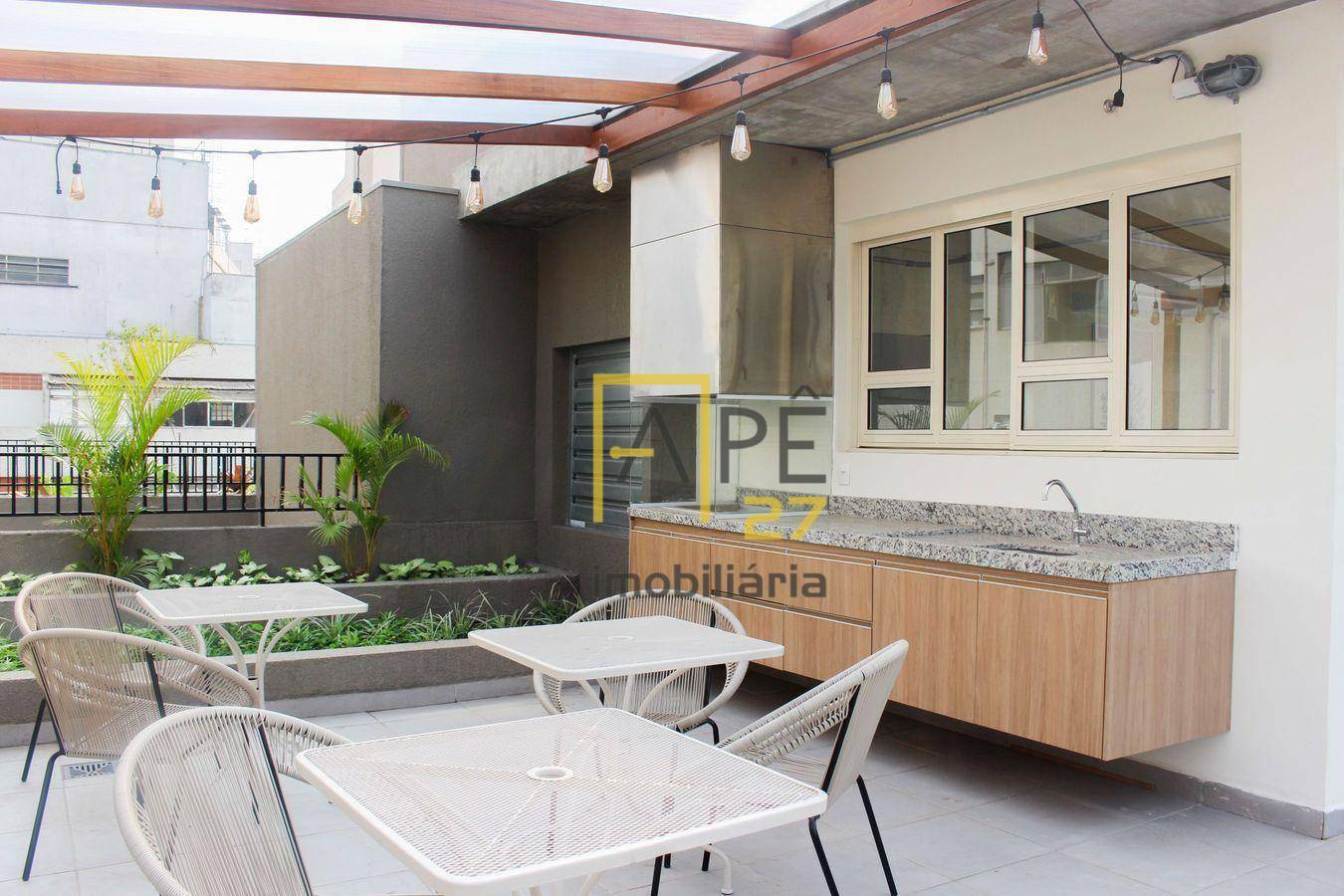 Apartamento para alugar com 2 quartos, 64m² - Foto 21