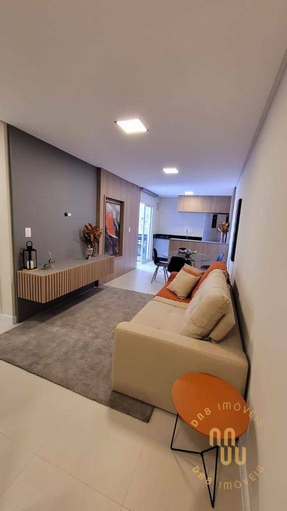 Apartamento à venda com 2 quartos, 87m² - Foto 1