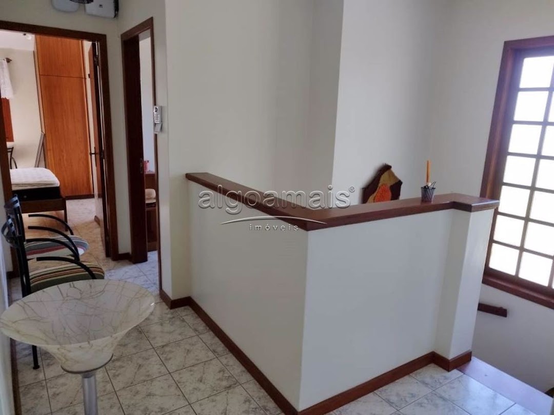 Casa à venda com 3 quartos, 116m² - Foto 13