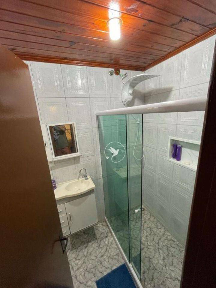 Casa de Condomínio à venda com 3 quartos, 220m² - Foto 12