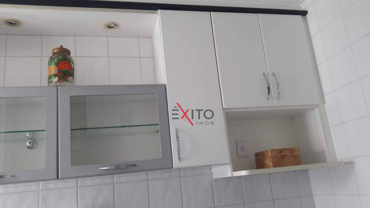 Apartamento à venda com 3 quartos, 75m² - Foto 19