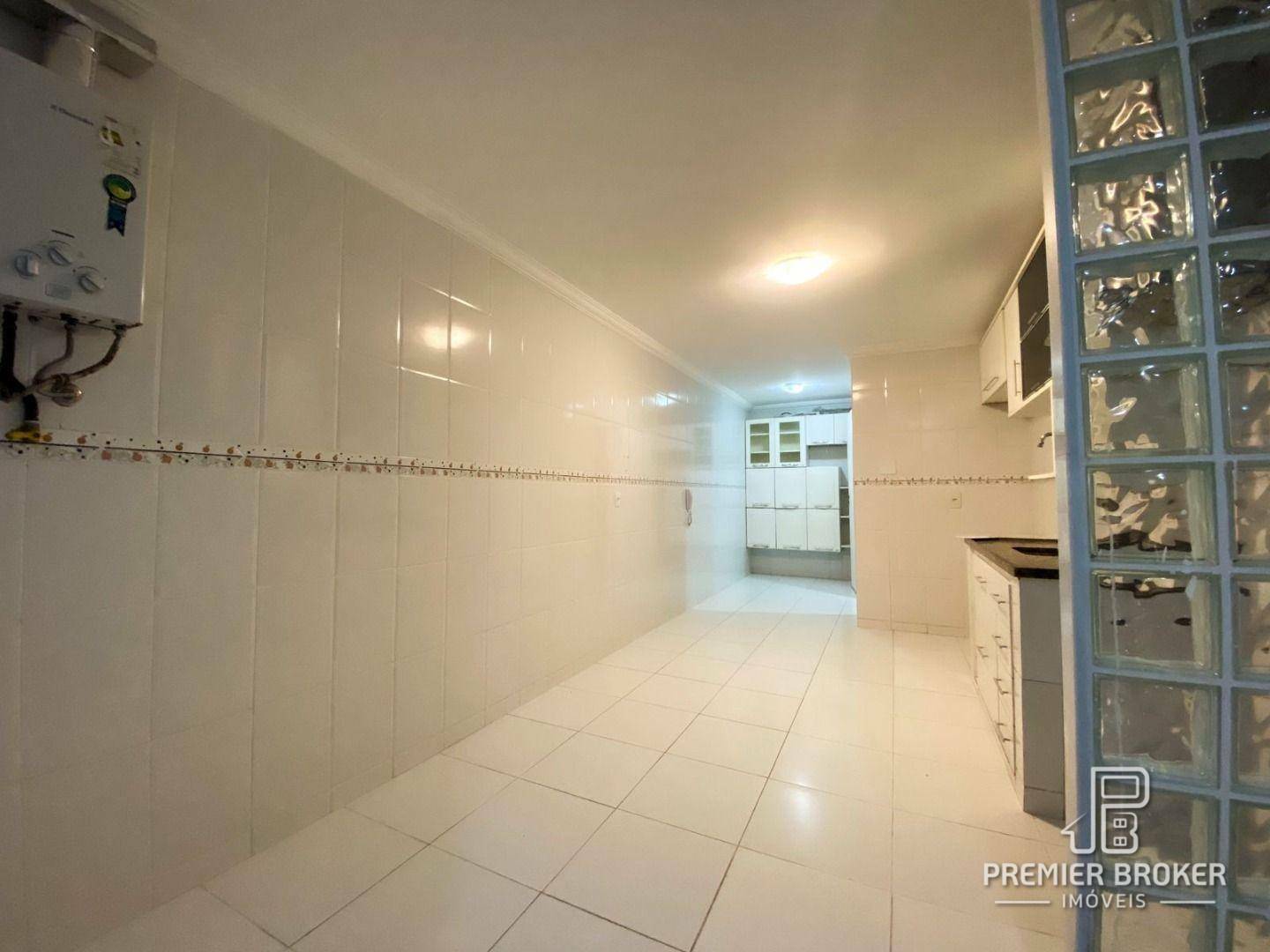 Apartamento à venda com 3 quartos, 110m² - Foto 7