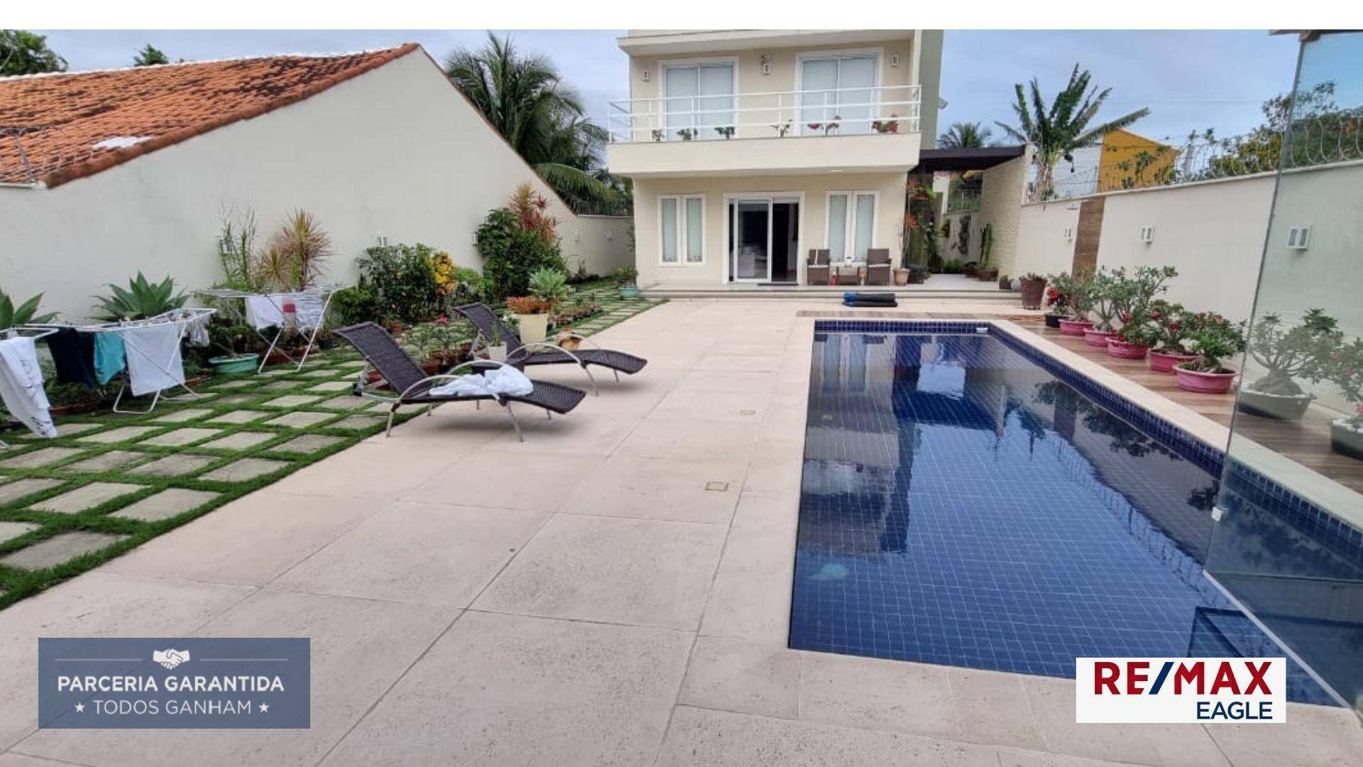 Casa à venda com 4 quartos, 320m² - Foto 4