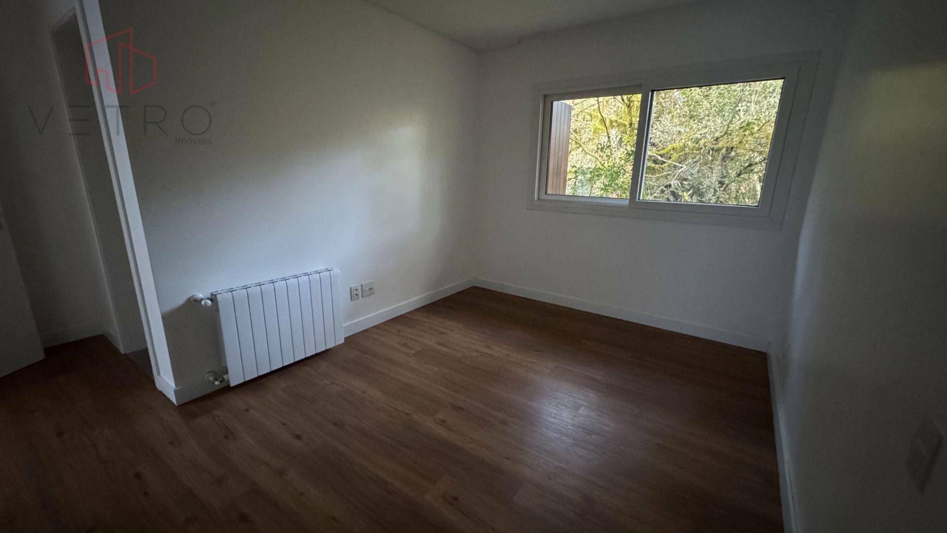 Casa de Condomínio à venda com 4 quartos, 385m² - Foto 34