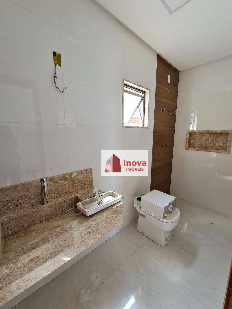 Casa de Condomínio à venda com 4 quartos, 329m² - Foto 17