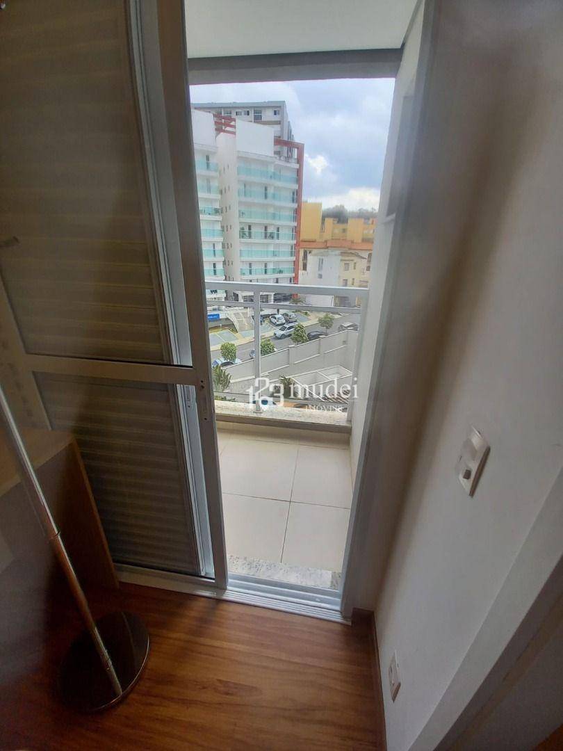 Apartamento para alugar com 1 quarto, 49m² - Foto 14