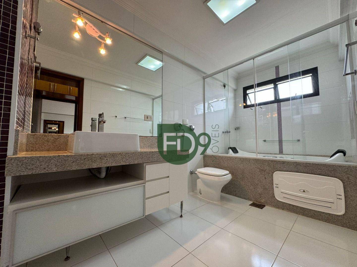 Apartamento à venda com 3 quartos, 130m² - Foto 25