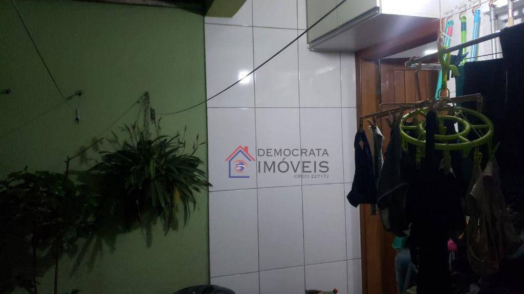 Sobrado à venda com 3 quartos, 114m² - Foto 6