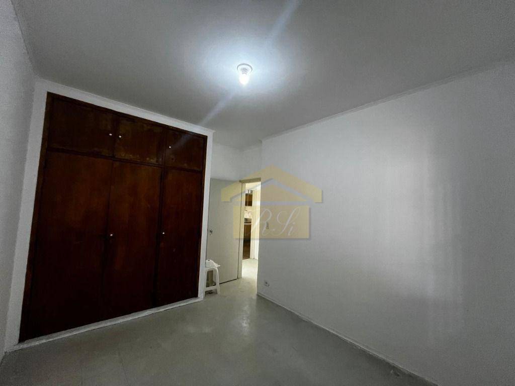 Casa à venda com 3 quartos, 265m² - Foto 15