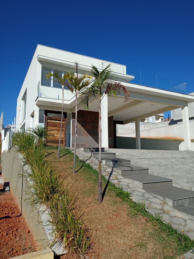 Casa à venda com 3 quartos, 300m² - Foto 4