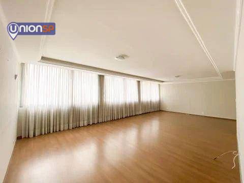 Apartamento à venda com 3 quartos, 158m² - Foto 1