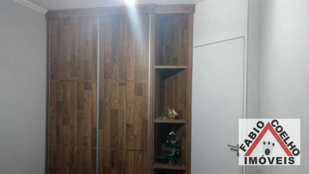 Apartamento à venda com 2 quartos, 48m² - Foto 13