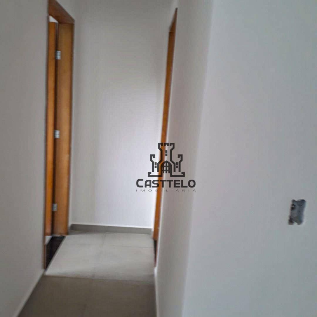 Casa à venda com 2 quartos, 65m² - Foto 5