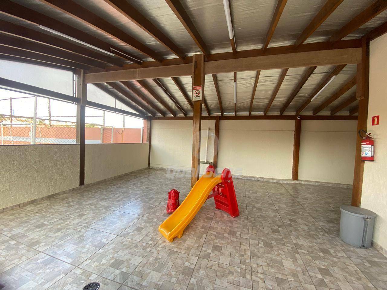 Apartamento para alugar com 2 quartos, 50m² - Foto 28