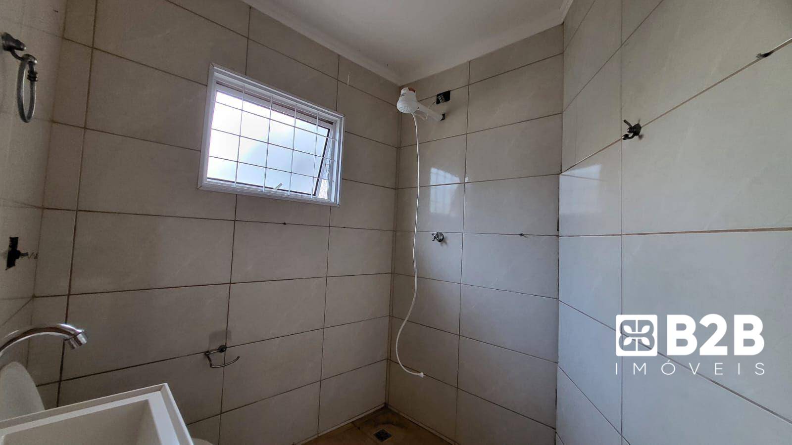 Casa à venda e aluguel com 3 quartos, 218m² - Foto 13