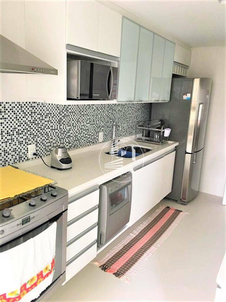 Apartamento à venda com 3 quartos, 140m² - Foto 13