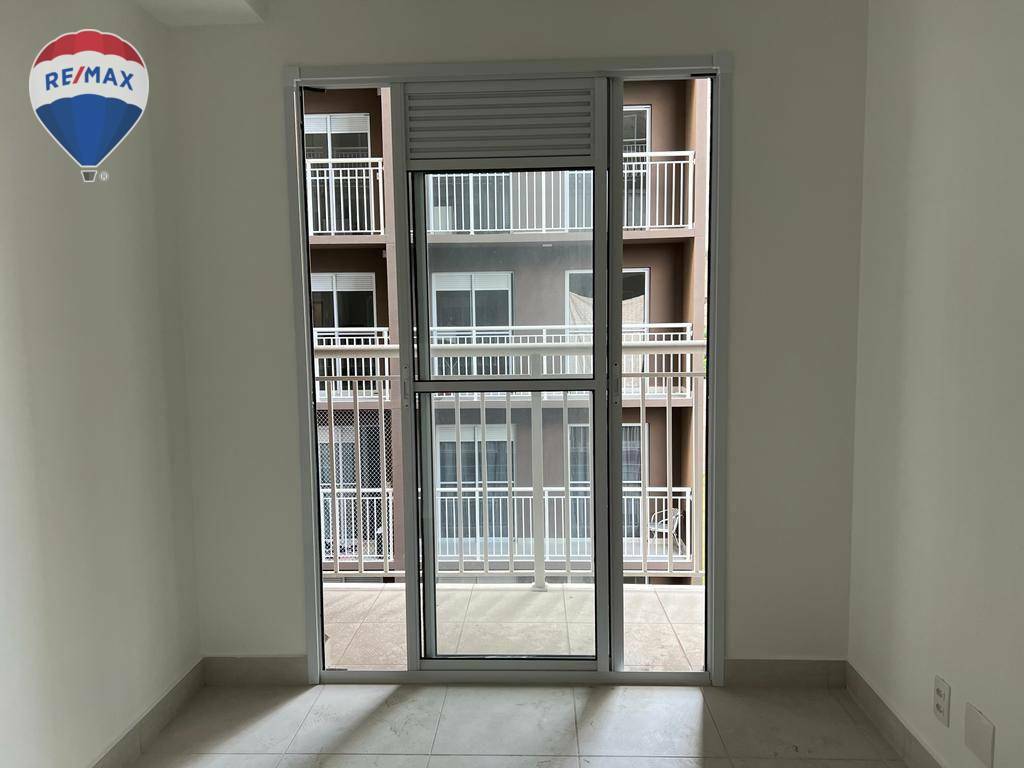 Apartamento à venda com 1 quarto, 35m² - Foto 4