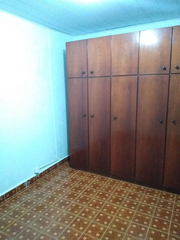 Casa à venda com 2 quartos, 140m² - Foto 11