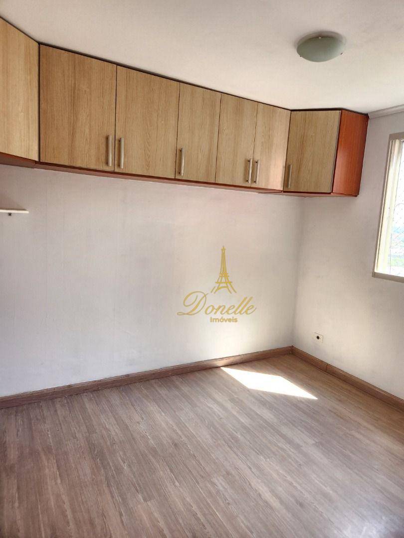 Apartamento à venda com 2 quartos, 46m² - Foto 4