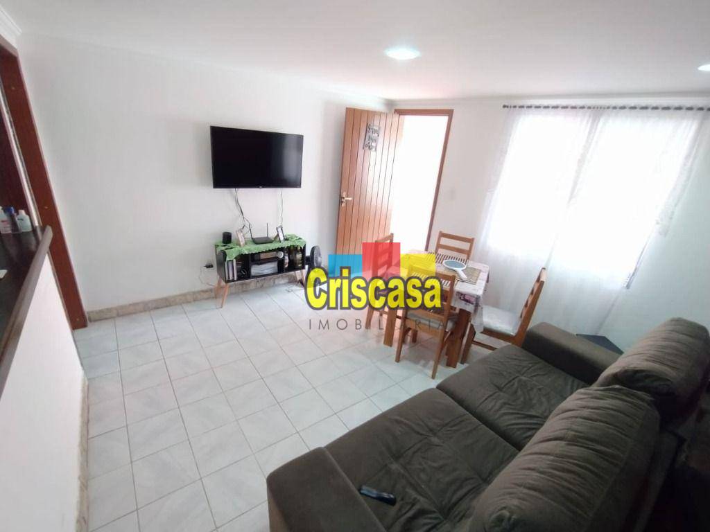 Apartamento à venda com 2 quartos, 70m² - Foto 2