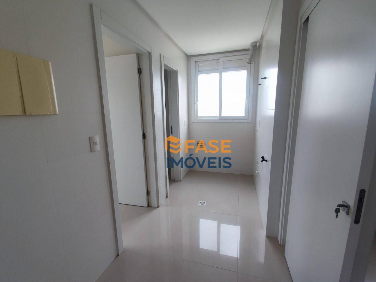 Apartamento à venda com 3 quartos, 172m² - Foto 6